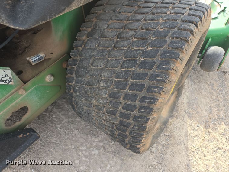 image for item DW8656 2013 John Deere Z950R ZTR lawn mower