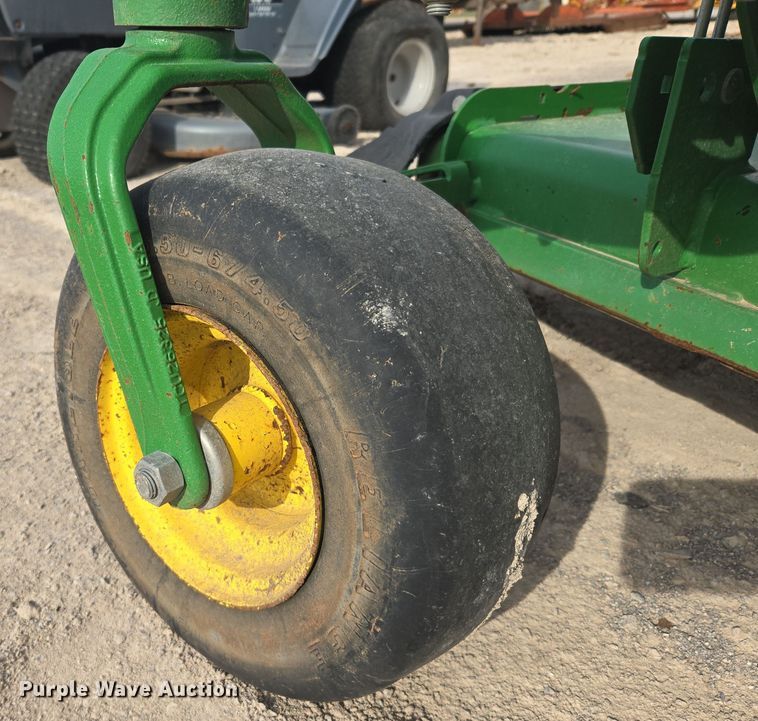 image for item DW8656 2013 John Deere Z950R ZTR lawn mower