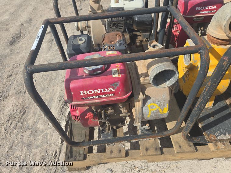 image for item DW8657 (12) pumps