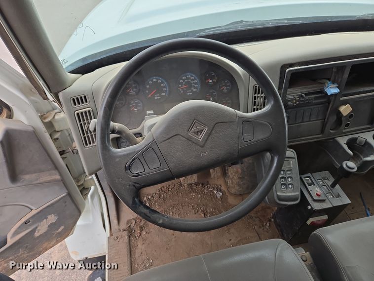 image for item DW8659 2008 International 7400 dump truck