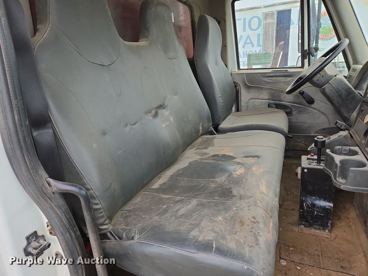 image for item DW8659 2008 International 7400 dump truck