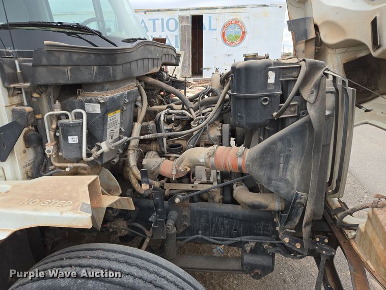 image for item DW8659 2008 International 7400 dump truck