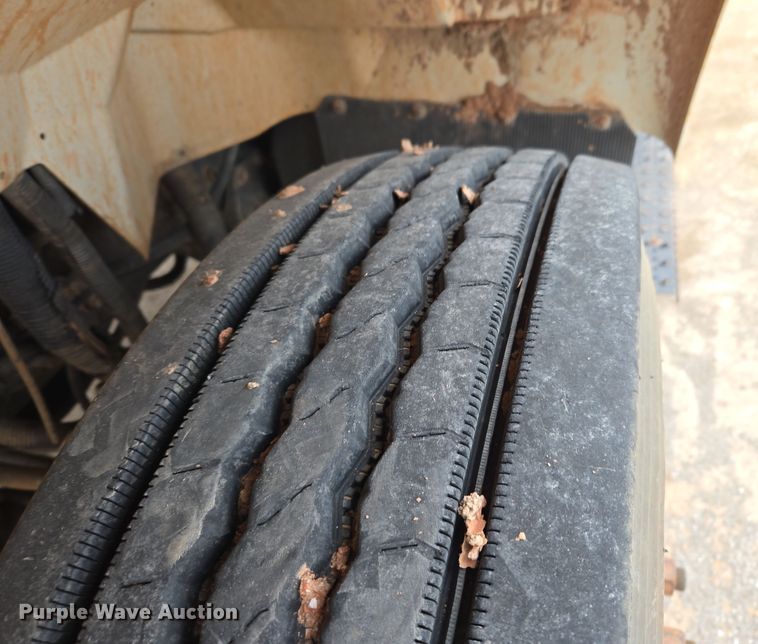 image for item DW8659 2008 International 7400 dump truck