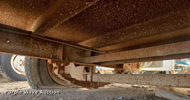 image for item DW8661 Utility trailer