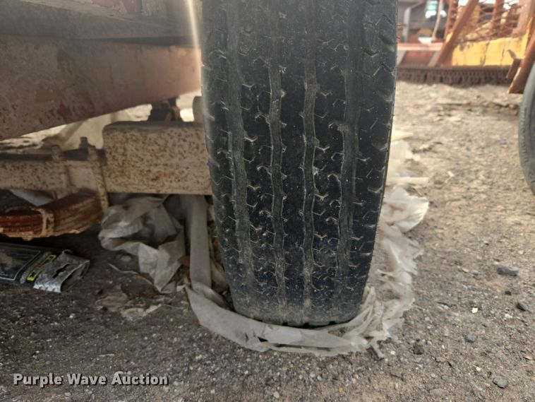 image for item DW8661 Utility trailer