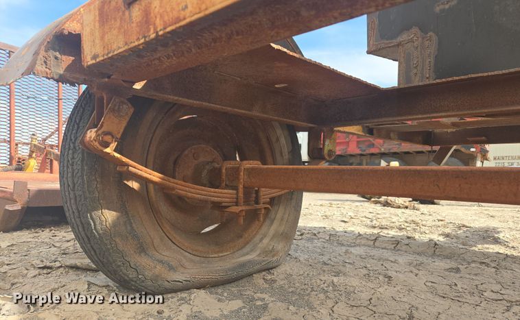 image for item DW8663 Utility trailer