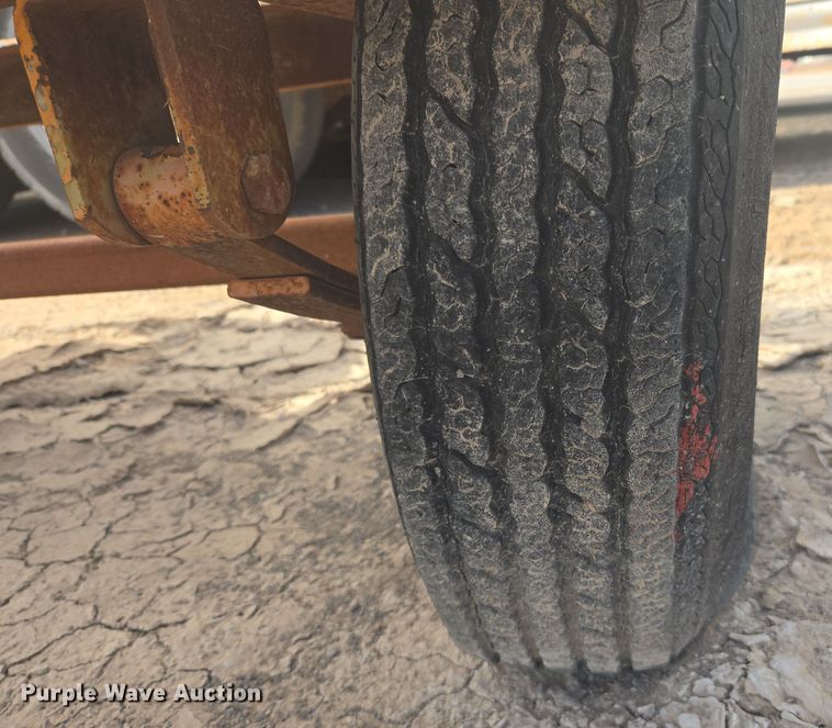 image for item DW8663 Utility trailer