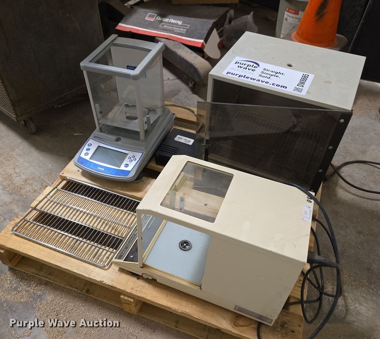 image for item DW8665 Lab equipment