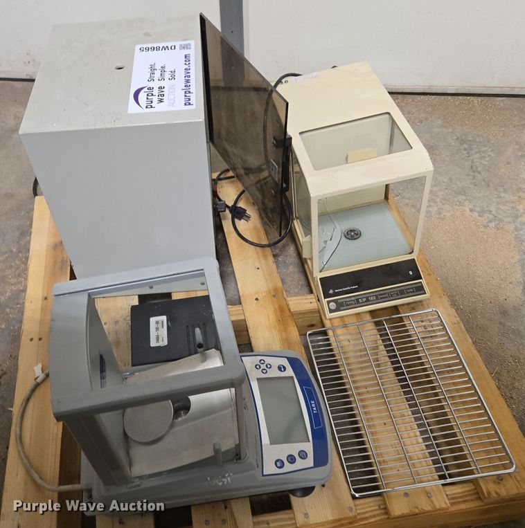 image for item DW8665 Lab equipment