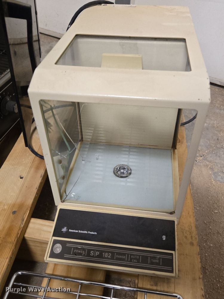 image for item DW8665 Lab equipment