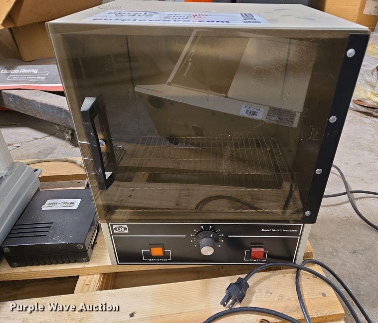 image for item DW8665 Lab equipment