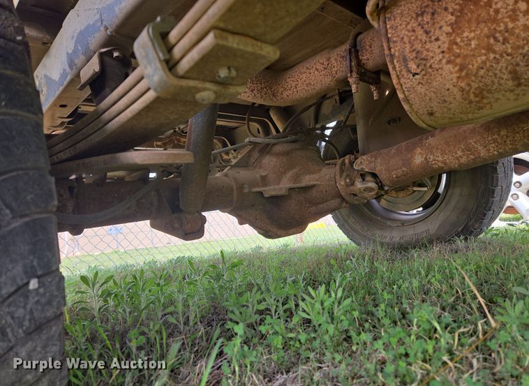 image for item DW8666 2002 Dodge Ram 1500 Quad Cab pickup truck