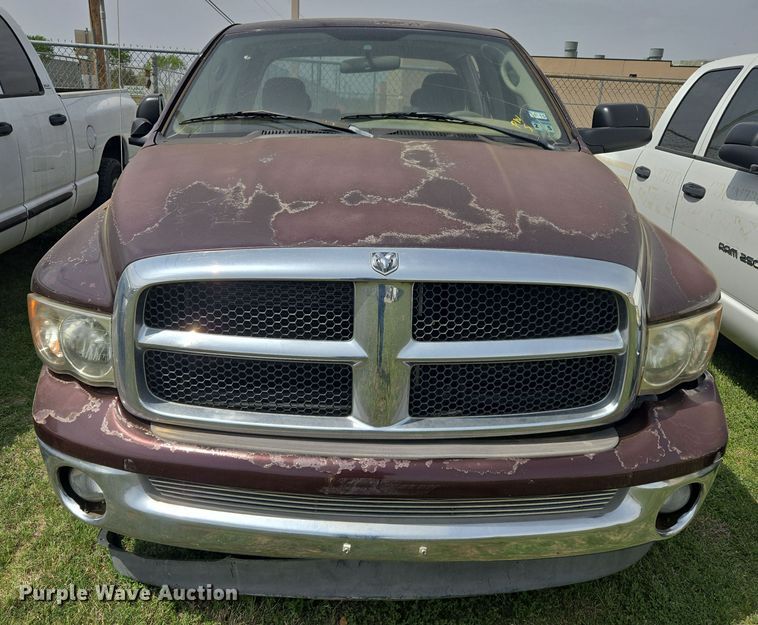 image for item DW8667 2004 Dodge Ram 1500 Quad Cab pickup truck