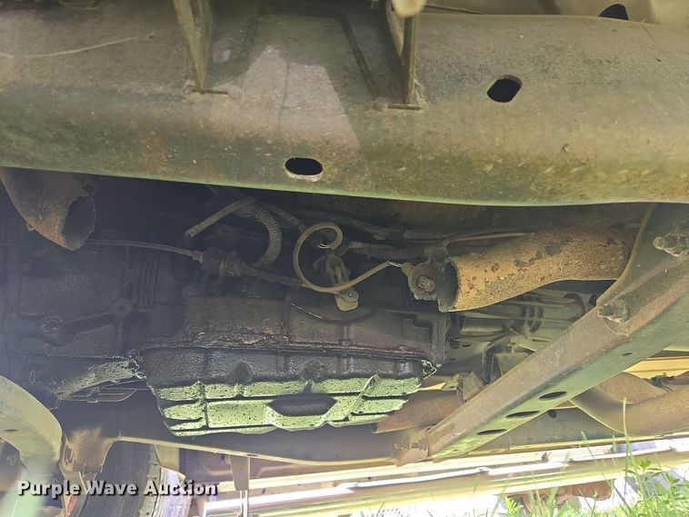 image for item DW8667 2004 Dodge Ram 1500 Quad Cab pickup truck