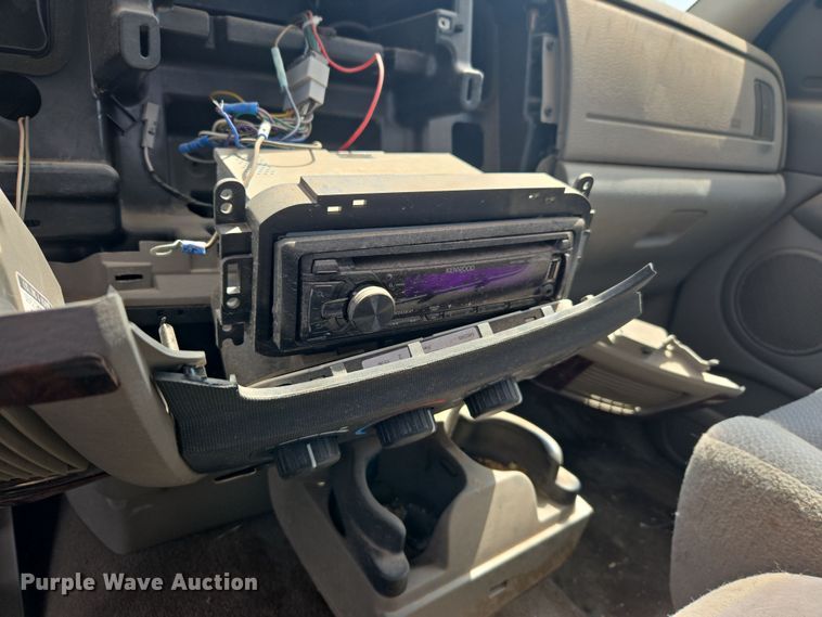 image for item DW8667 2004 Dodge Ram 1500 Quad Cab pickup truck