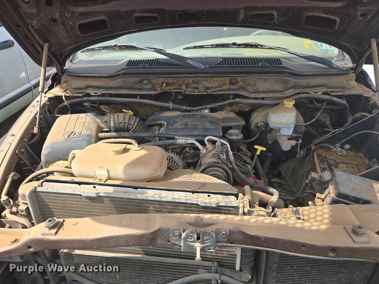 image for item DW8667 2004 Dodge Ram 1500 Quad Cab pickup truck