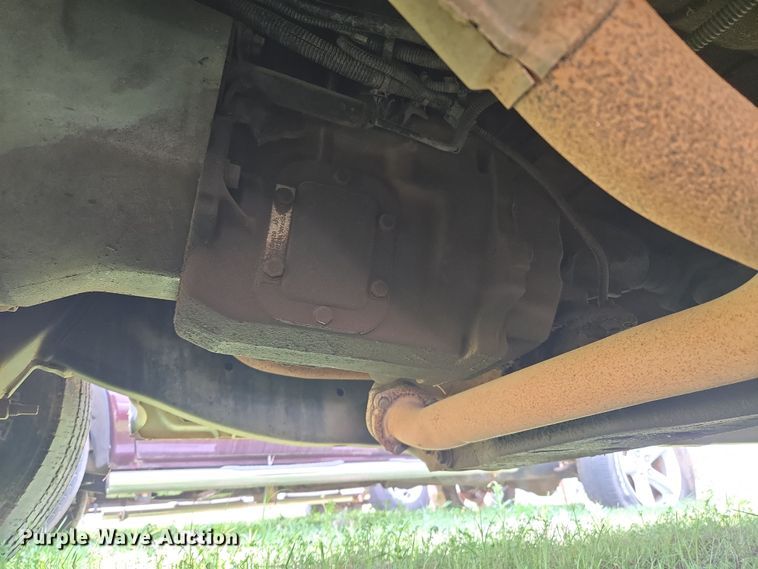 image for item DW8668 2004 Dodge Ram 2500 Quad Cab pickup truck