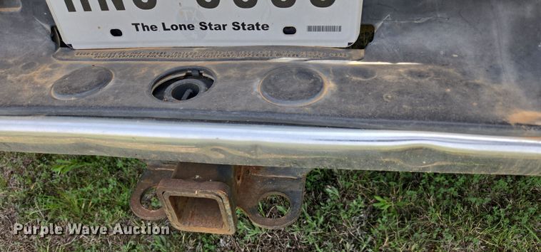 image for item DW8668 2004 Dodge Ram 2500 Quad Cab pickup truck