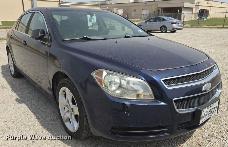 image for item DW8669 2011 Chevrolet Malibu 