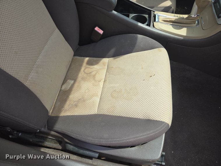 image for item DW8669 2011 Chevrolet Malibu 