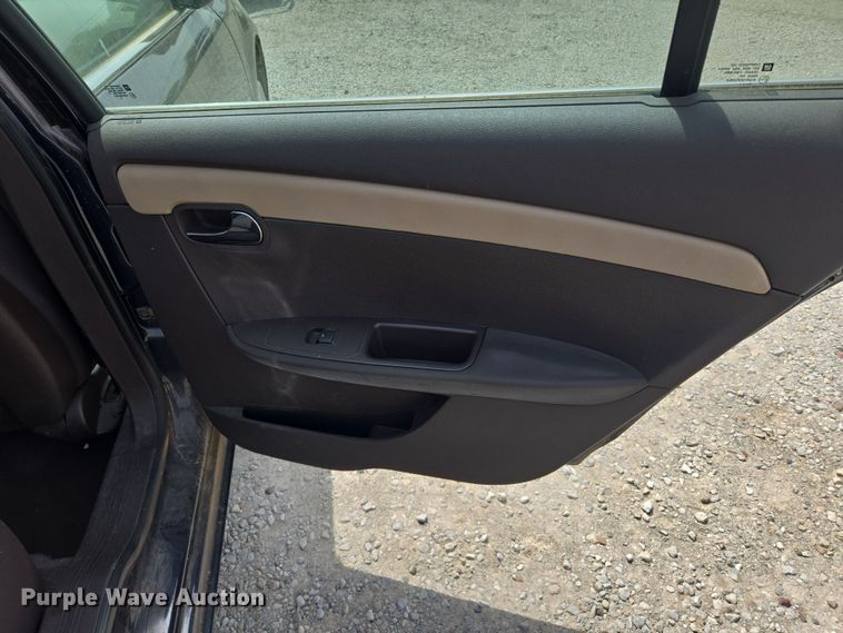 image for item DW8669 2011 Chevrolet Malibu 