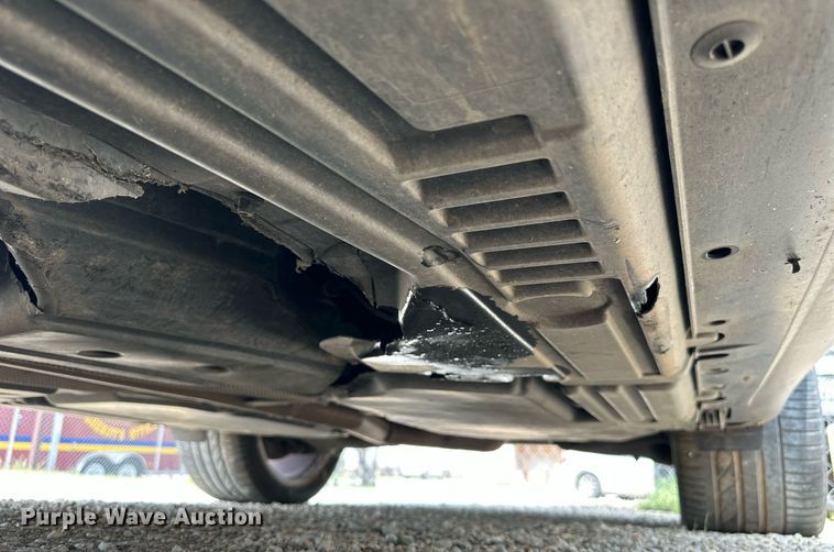 image for item DW8670 2011 BMW X5 SUV