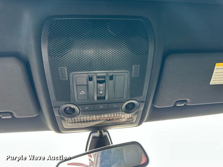 image for item DW8670 2011 BMW X5 SUV