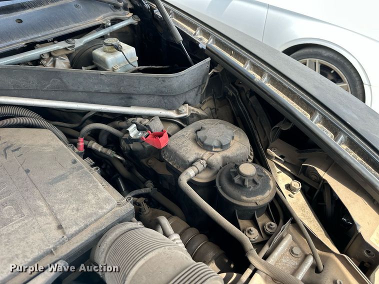 image for item DW8670 2011 BMW X5 SUV