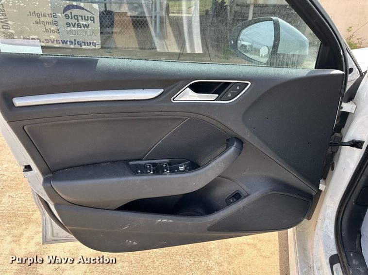 image for item DW8671 2016 Audi A3 