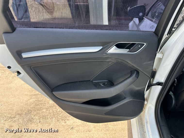 image for item DW8671 2016 Audi A3 