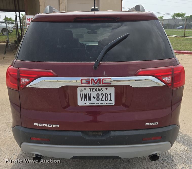 image for item DW8672 2018 GMC Acadia SUV