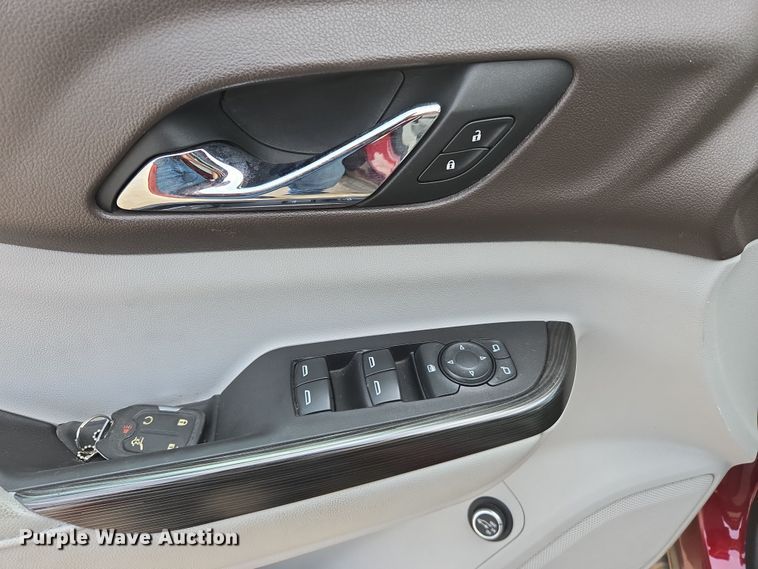 image for item DW8672 2018 GMC Acadia SUV