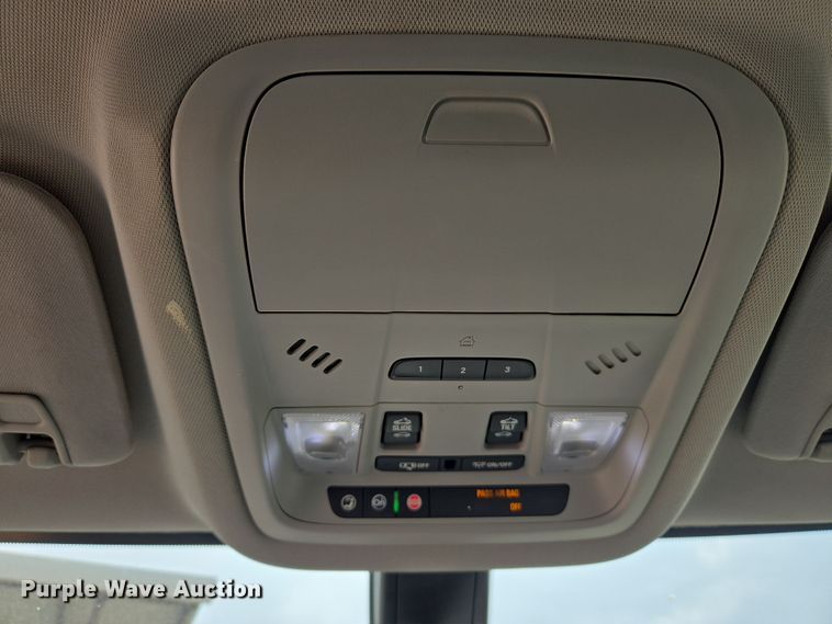 image for item DW8672 2018 GMC Acadia SUV