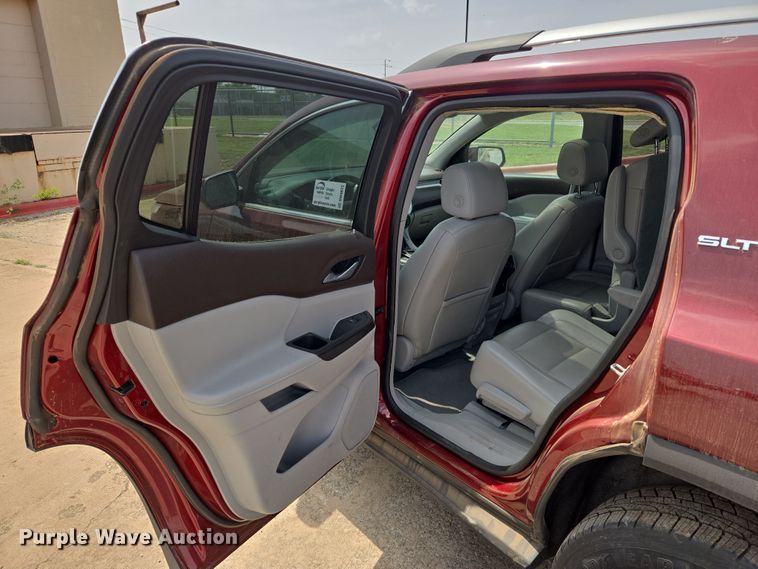 image for item DW8672 2018 GMC Acadia SUV