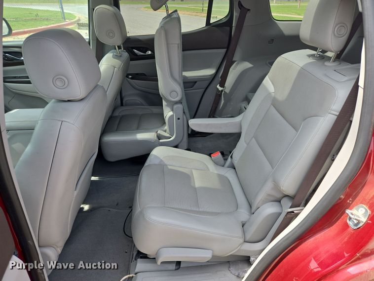 image for item DW8672 2018 GMC Acadia SUV