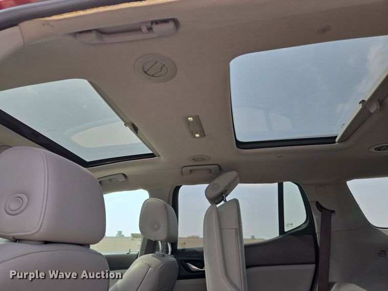 image for item DW8672 2018 GMC Acadia SUV