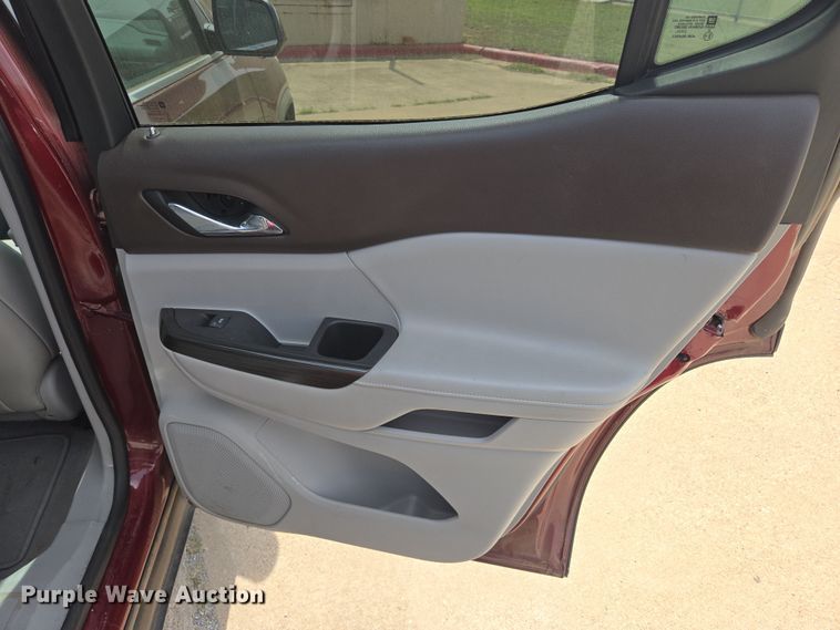 image for item DW8672 2018 GMC Acadia SUV