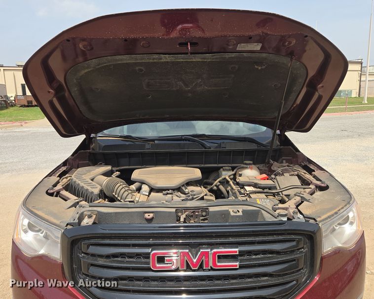 image for item DW8672 2018 GMC Acadia SUV