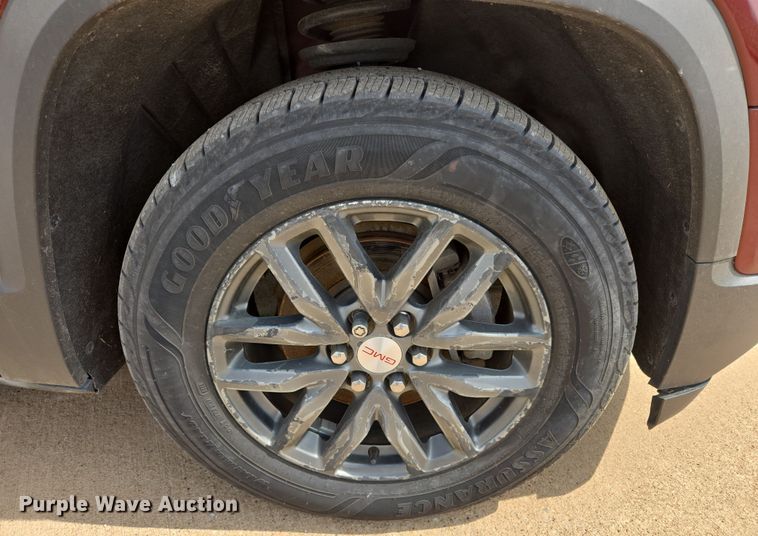 image for item DW8672 2018 GMC Acadia SUV