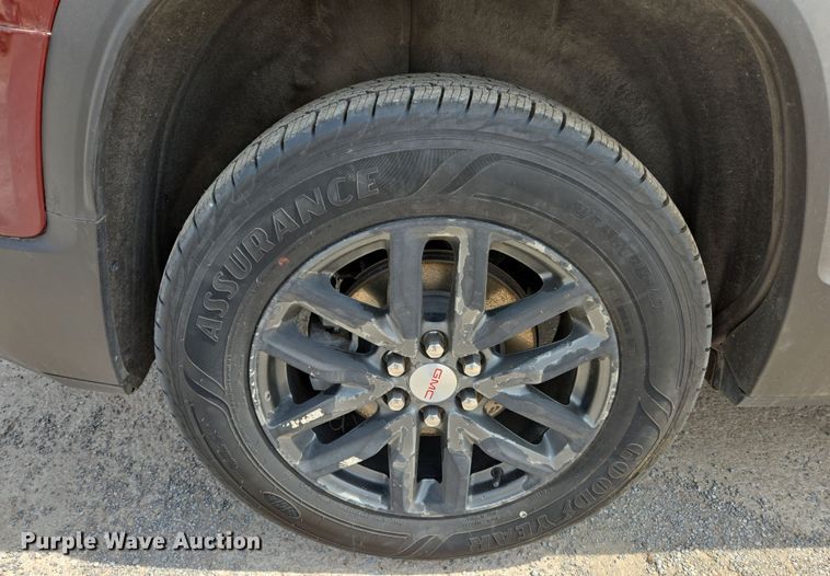 image for item DW8672 2018 GMC Acadia SUV