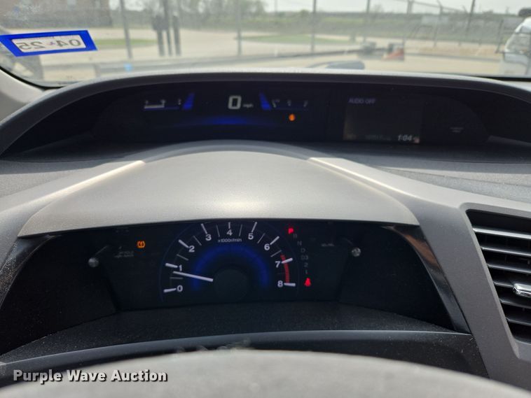 image for item DW8673 2012 Honda Civic 