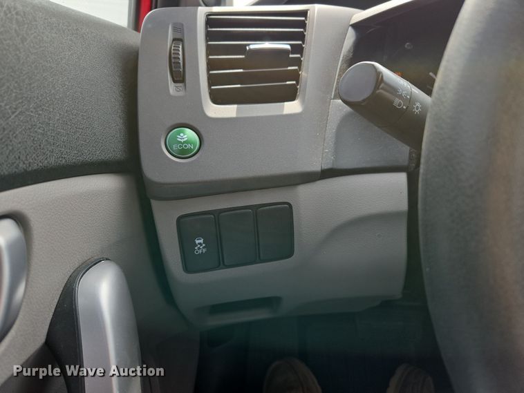 image for item DW8673 2012 Honda Civic 