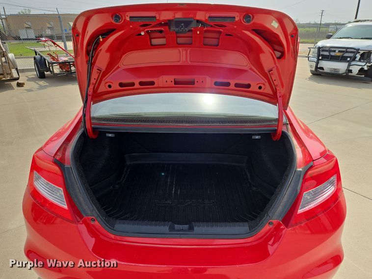 image for item DW8673 2012 Honda Civic 