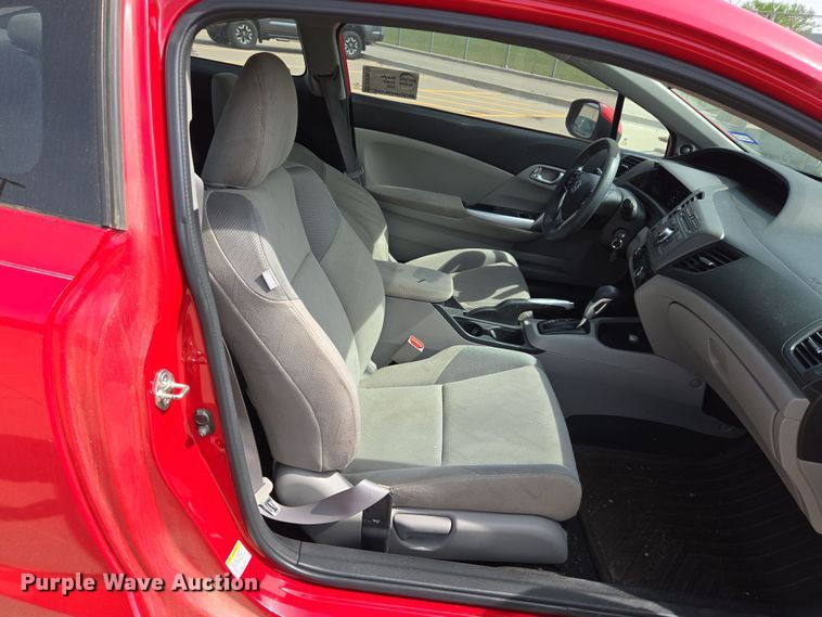 image for item DW8673 2012 Honda Civic 