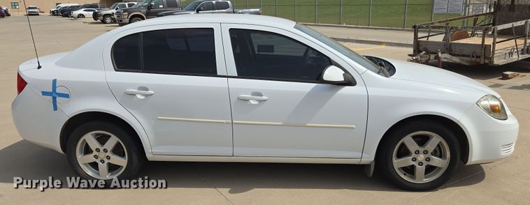 image for item DW8675 2010 Chevrolet Cobalt 