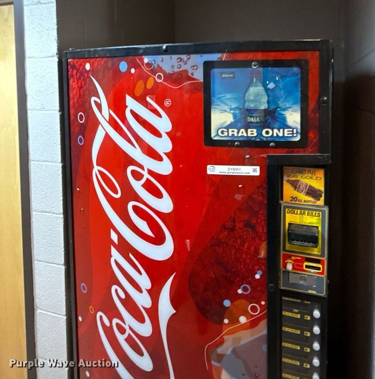 image for item DY8001 Dixie Narco DN-501 CC vending machine