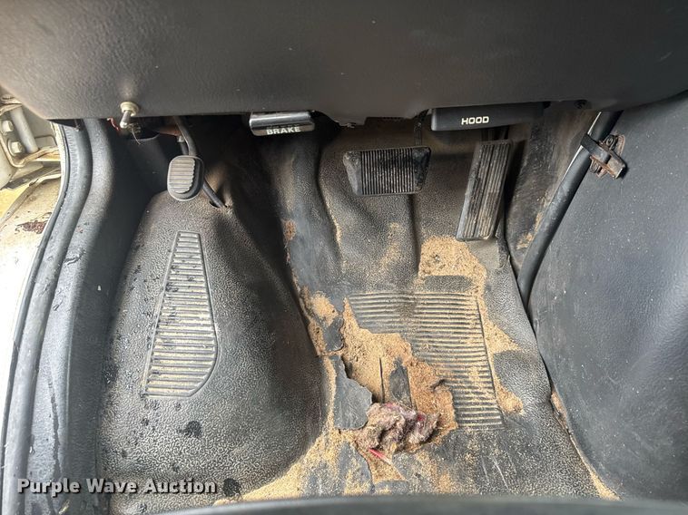 image for item EC3505 2002 Dodge Ram Wagon 3500 van