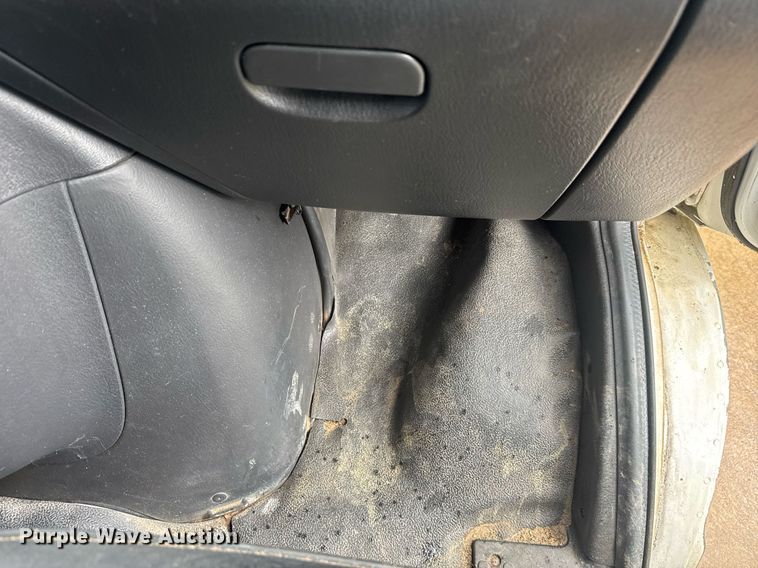 image for item EC3505 2002 Dodge Ram Wagon 3500 van