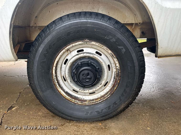 image for item EC3505 2002 Dodge Ram Wagon 3500 van