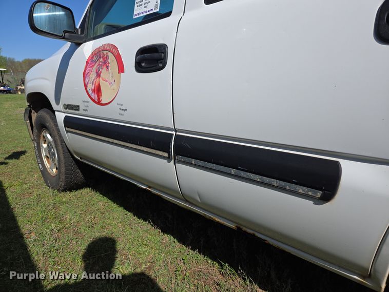 image for item ED2511 2001 Chevrolet Tahoe SUV